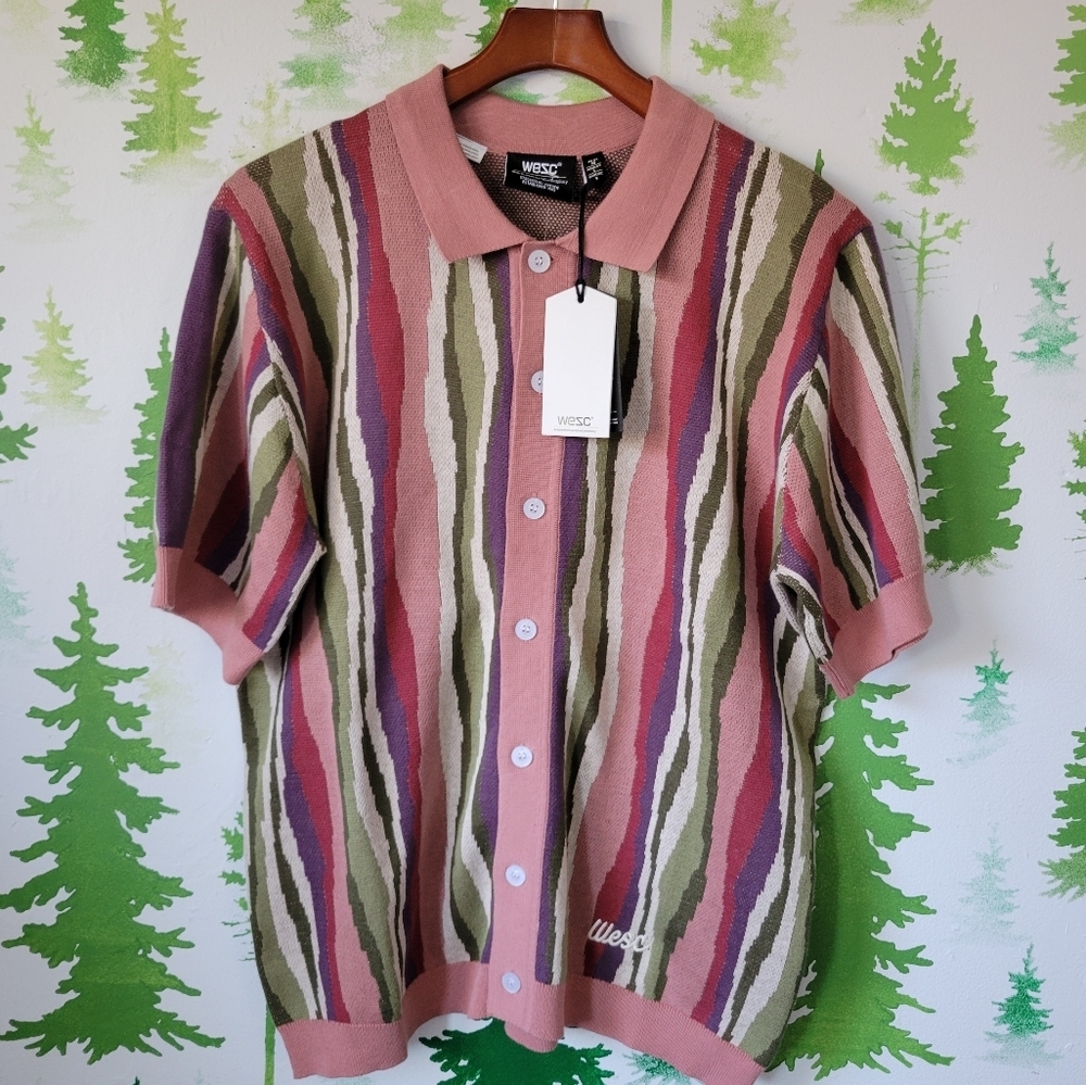 Wesc Collar Unisex Button-Up Polo.